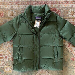 BRAND NEW NEVER WORN Patagonia Women's Silent Down Puffer Torrey Pines Green M